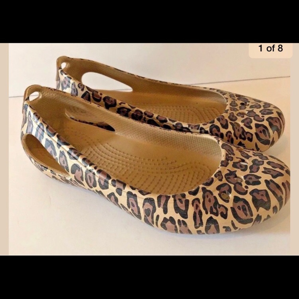 CROCS Kadee Leopard Print Cutout Flats 6